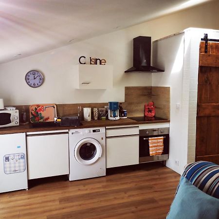 Appartement Avec Terrasse Saint-Martin-de-Brômes المظهر الخارجي الصورة